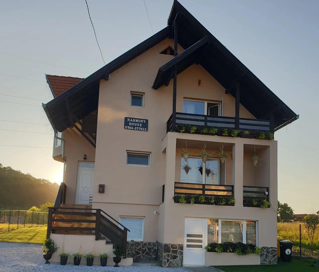 Casa Harmony House